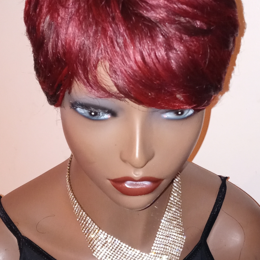 Short pixie cut wig - Picture 6 of 7